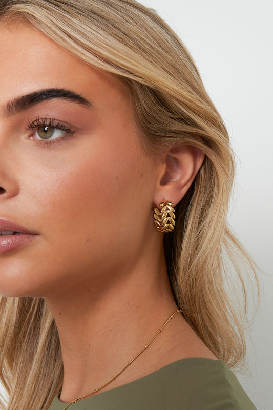 Boucles d'oreilles créoles en acier inoxydable, style feuille, style décontracté, simple et quotidien, bijoux pour femmes