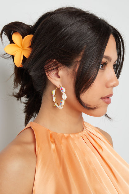 Barrette à cheveux fleur - plastique crème
