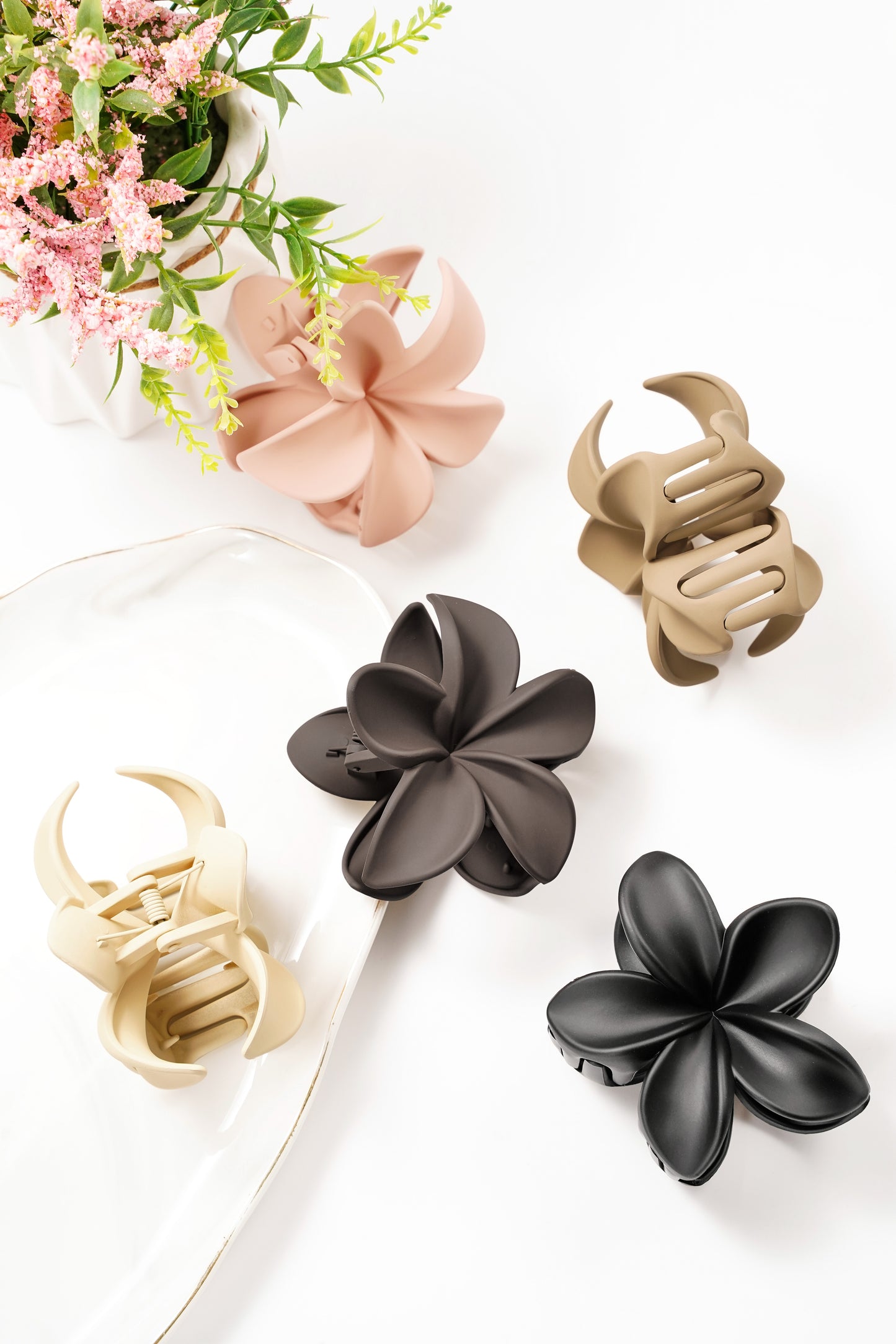 Barrette à cheveux fleur - plastique crème